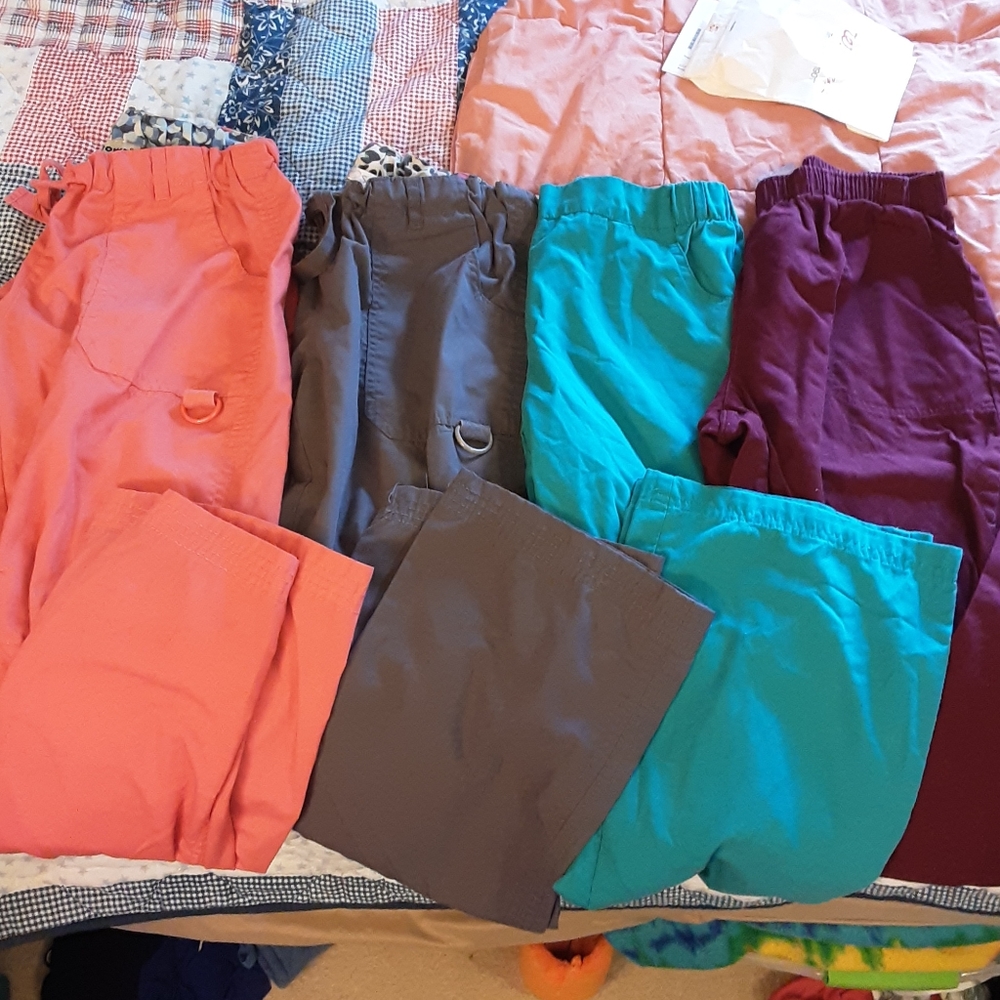 Womens Small scrub pants bundle x4